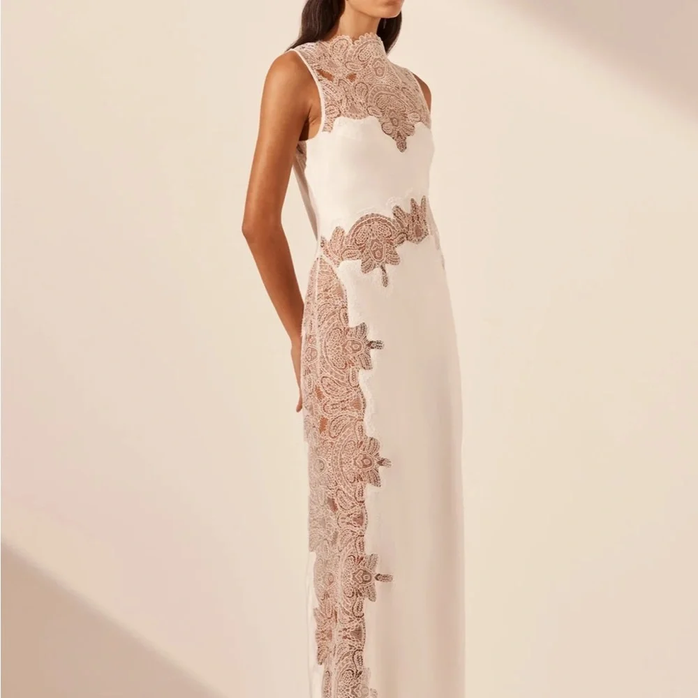 Shona Joy White and Brown Lace Maxi Dress - Picture 2 of 11
